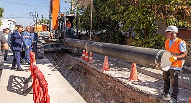 İzmir Sarnıç'ta içme suyu hatları yenileniyor