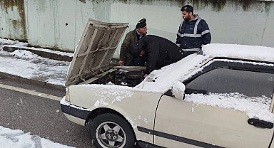 İzmit Belediyesi kar mesaisinde!