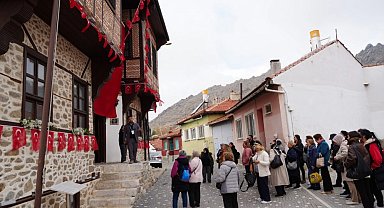 Kadınlar kültürel mirasıyla buluşuyor