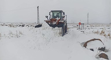 Kar Urfa'yı esir aldı