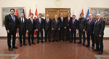 Konya heyetinden Milli Savunma Bakanı Yaşar Güler'e ziyaret