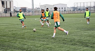 Konya Karatay sezona fırtına gibi başladı