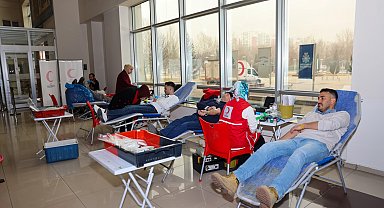Konya Selçuklu'da kan bağışı kampanyasına destek