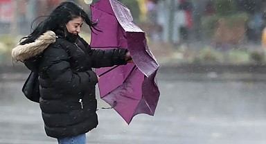 Kuvvetli Lodos Fırtınası Uyarısı