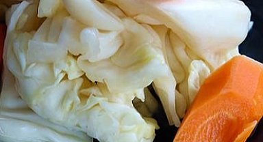 Lahana turşusu tok tutuyor! Doğal bir probiyotik kaynağı