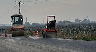 Manisa Büyükşehir Belediyesi, yollarda konforu artırıyor