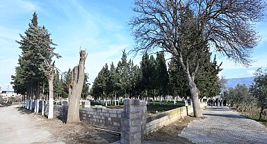 Manisa'da Aşağı Koçaklar Mezarlığı güvenli hale getirildi