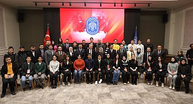 Mektep Melikgazi geleceğe ışık saçıyor