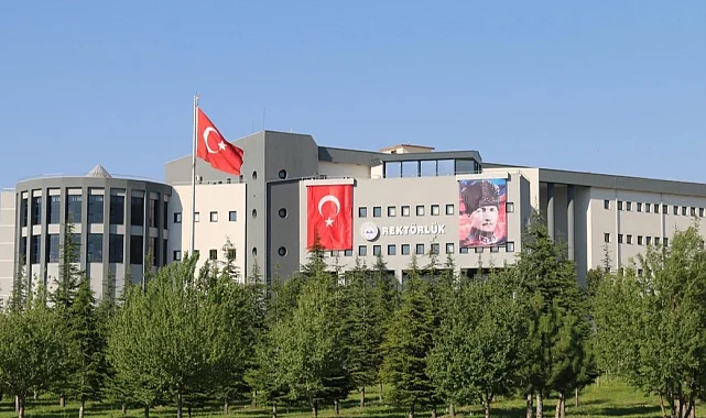 Memduh Büyükkılıç'tan yeni hastane açıklaması