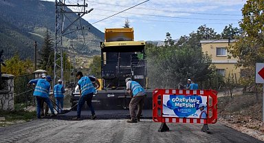 Mersin Büyükşehir, yatırımlarıyla yolları yeniliyor