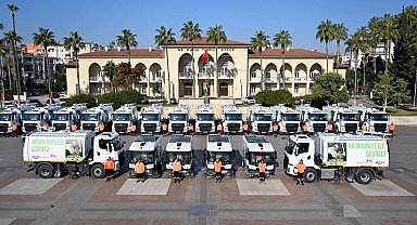 Mersin'in temizlik filosuna 22 yeni araç