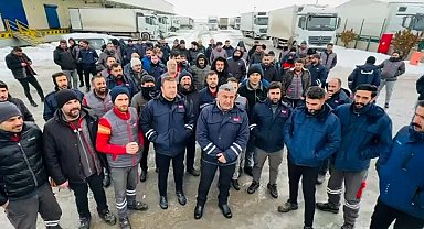 Migros'tan sonra BİM depo çalışanları da direnişe geçti