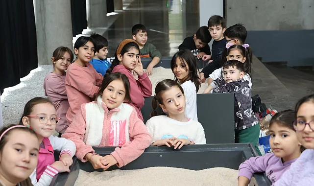 Minik arkeologlar tarihi Osmangazi'de keşfediyor