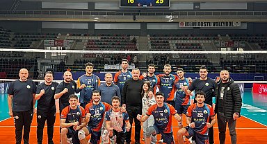 Osmangazi Belediyespor ikinci yarıya galibiyetle başladı