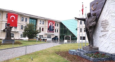 Osmangazi’de Her Yer Kırmızı Beyaz