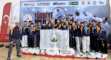 Osmangazili Karateciler Madalyaya Doydu