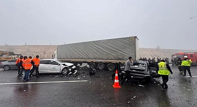 TAG Otoyolu’nda Zincirleme Kaza