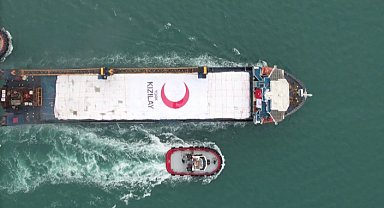 Türk Kızılay 20. yardım gemisini Gazze'ye uğurladı