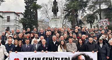 Uğur Mumcu Bursa'da anıldı