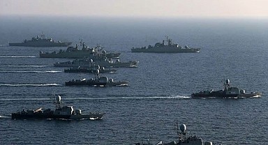 Umman ve Hint Okyanusu’nda Üçlü Güç Gösterisi