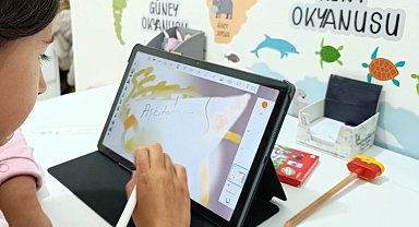 Aile'den 'ekran süresi' uyarısı... 6 yaşındakiler için günde en fazla 1 saat ekran süresi kullanmalı