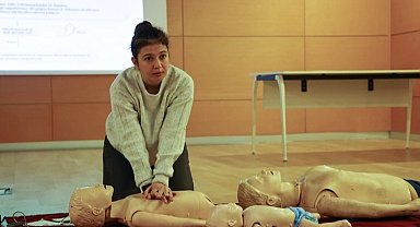 Antalya Büyükşehir'de ilk yardım eğitimi