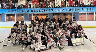 Antalya Muratpaşa'dan çifte galibiyet