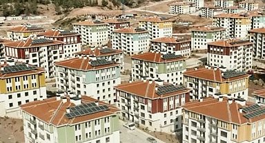 Asrın inşa seferberliğiyle deprem bölgesi yeniden ayağa kalktı