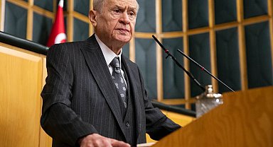 Bahçeli: Gazi Meclis aciz değildir! Depremi siyaset malzemesi yapanları uyarıyoruz