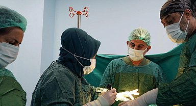 Batman'da alt çene kırığına ilk açık cerrahi müdahale