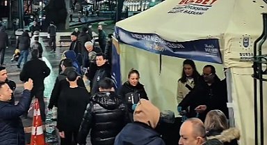 Bursa Büyükşehir'den 17 ilçede kandillik tatlı ikramı