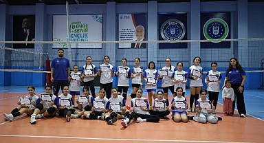 Bursa’da Çocuklar Kış Sporlarıyla Buluştu