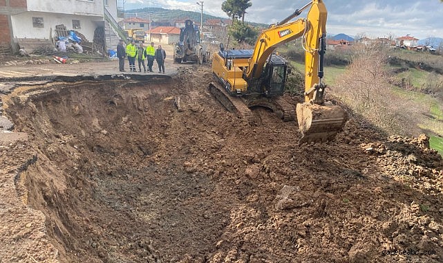 Bursa'da Heyelan ve Göçüklere Müdahale