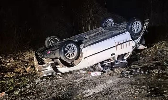 Bursa’da Otomobil Şarampole Yuvarlandı