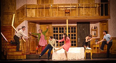 Bursa’da Tiyatroseverlere ‘Oyunun Oyunu’ Müjdesi