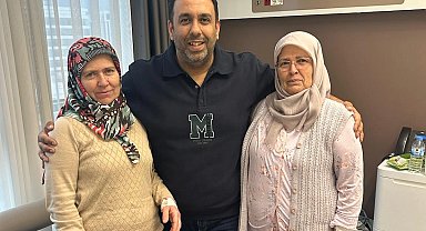 Çanakkaleli iki kız kardeş kanseri aynı gün Bursa'da yendi