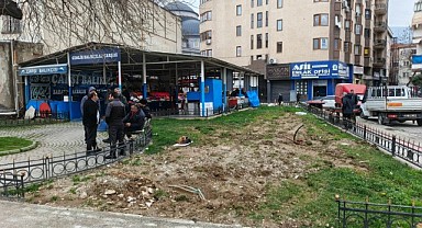 ÇARŞI MEYDANI YENİLENİYOR