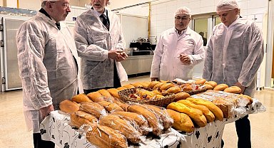 Çorum'da tam buğday ekmeği vatandaşla buluştu