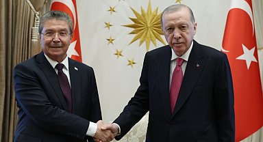 Cumhurbaşkanı Erdoğan, KKTC Başbakanı Üstel'i kabul etti