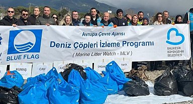 Deniz Çöpleri İzleme Programı'nda Balıkesir Altınkum'da temizlik