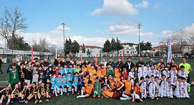 Denizli'de minik futbolculardan muhteşem final