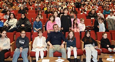 Denizli'de miniklere "Cesur İtfaiyeci" keyfi