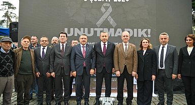 Depremde can veren vatandaşlar Trabzon'da anıldı