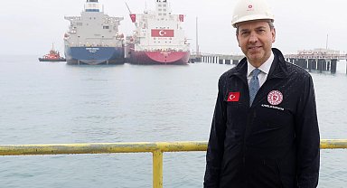 Ertuğrul Gazi FSRU'da kritik transfer... Türkiye'nin gazlaştırma kapasitesi 200 milyon metreküpe çıkıyor