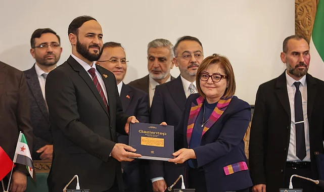 Gaziantep'te Halep'e yeşil alan ve ulaşım desteği