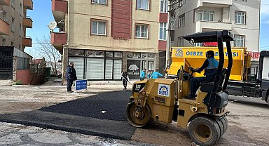 Gebze'de yıpranan yollara anında onarım