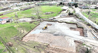 Gölcük Spor Kompleksi'ne ilk kazma vuruldu