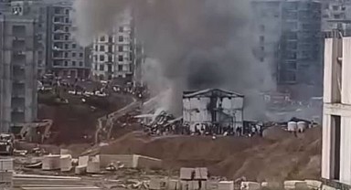 İşçi Konteyneri Alevlere Teslim Oldu