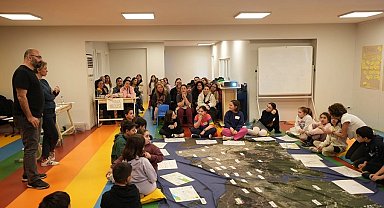 İstanbul Maltepe'de çocuklar kent yönetimine katıldı