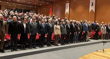 İYİ Partili Akalın: Emekli nefes alamaz hale geldi